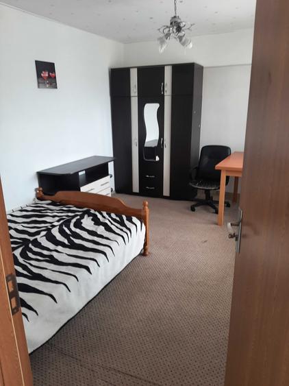 Apartament cu 2 camere decomandat în Independenței