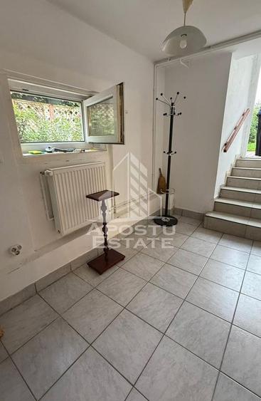 Apartament cu 2 camere semidecomandat, mobilat în Complex Studențesc