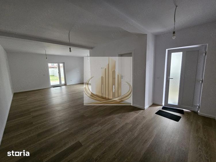 Casă cu 3 camere cu Teren 351 Mp în Oloșag