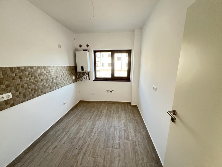 Apartament cu 2 camere decomandat în Sânpetru