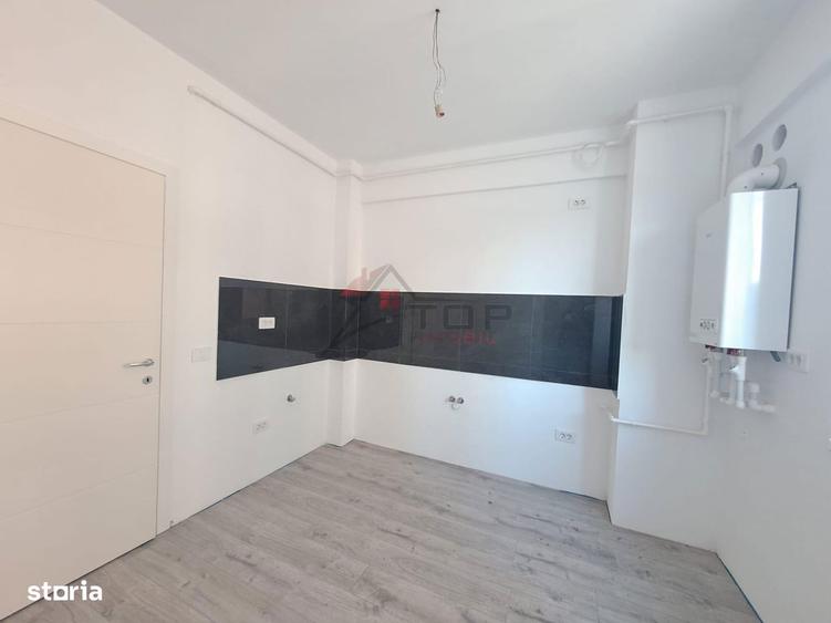 Garsonieră decomandată în Ciurea