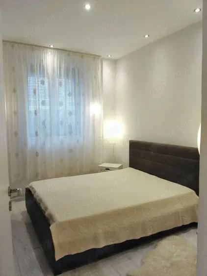 Apartament cu 2 camere decomandat în Bunloc
