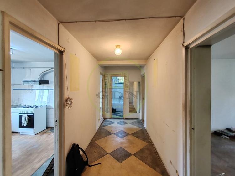 Apartament cu 3 camere decomandat în Ștrand