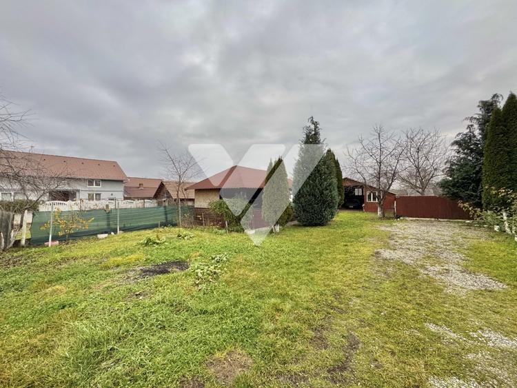 Duplex cu 5 camere cu Canalizare în Cârțișoara