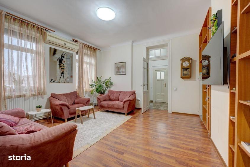Apartament cu 4 camere în Rahova