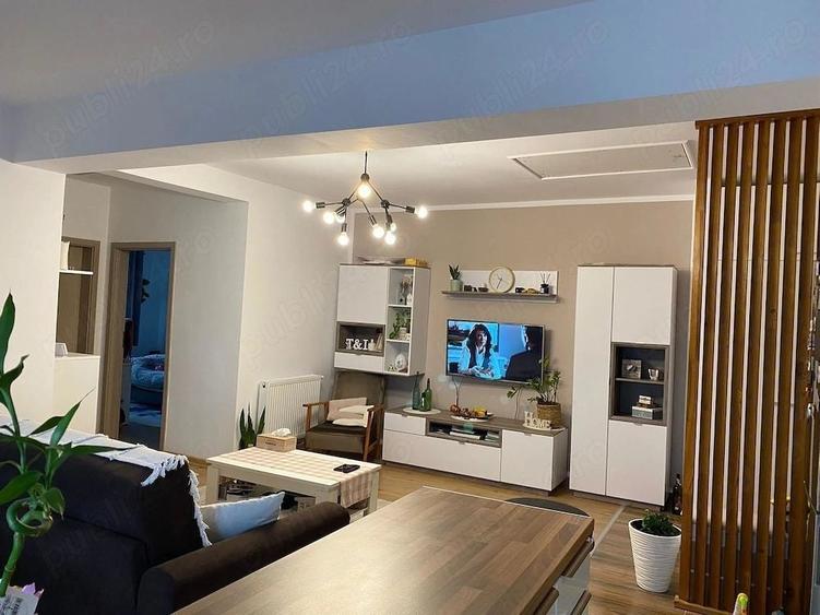 Apartament cu 3 camere decomandat, mobilat în Giroc