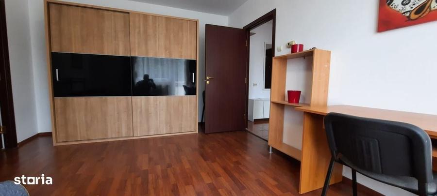 Apartament cu 2 camere nedecomandat în 7 Noiembrie