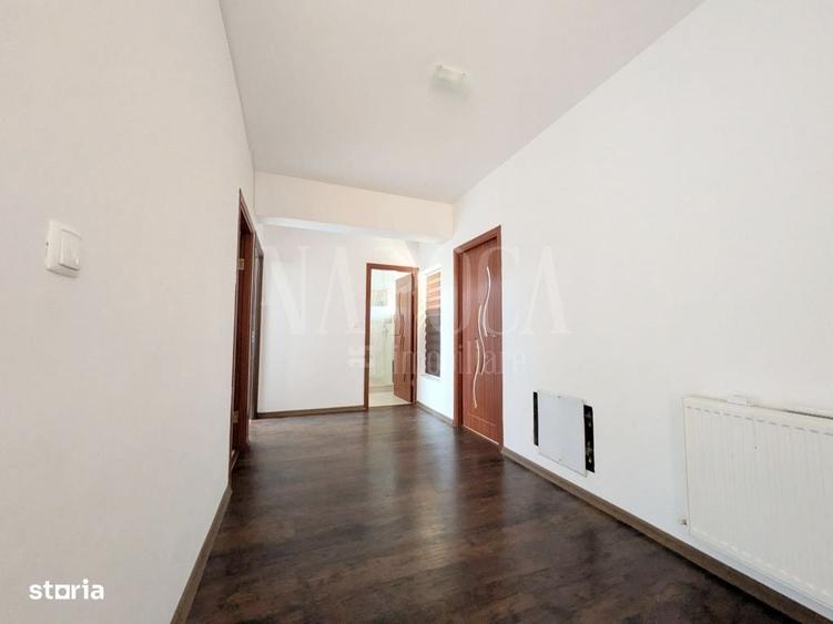 Apartament cu 4 camere decomandat în Sânmartin