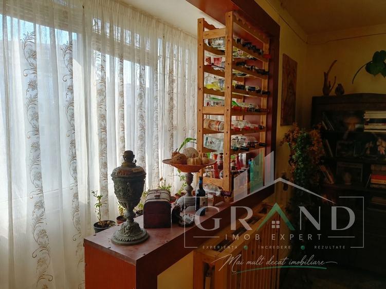 Apartament cu 4 camere decomandat în Mănăștur