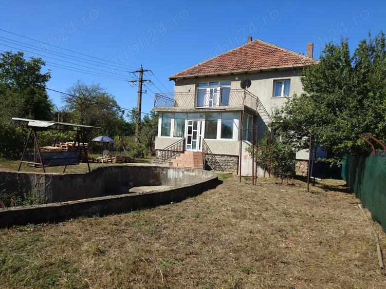 De vanzare direct de la proprietar Teren intravilan cu casa, in spatele cladirii VOX Torontal - 6
