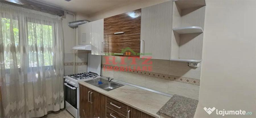 Apartament cu 2 camere nedecomandat în Central