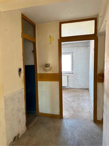 Apartament cu 3 camere decomandat în Ultracentral