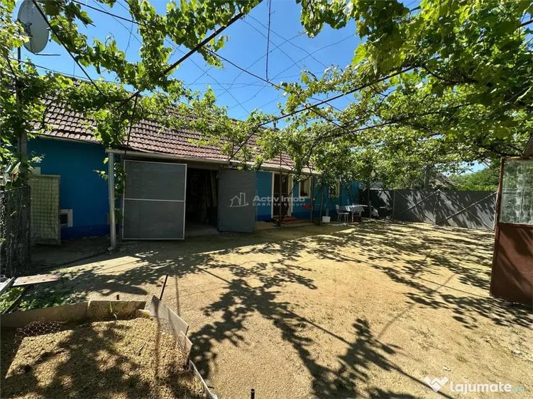 Casă cu 2 camere cu Teren 1501 Mp în Birda