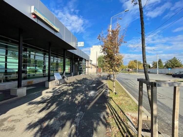 Apartament cu 3 camere decomandat în Bucureștii Noi