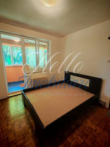Apartament cu 2 camere decomandat în Gruia