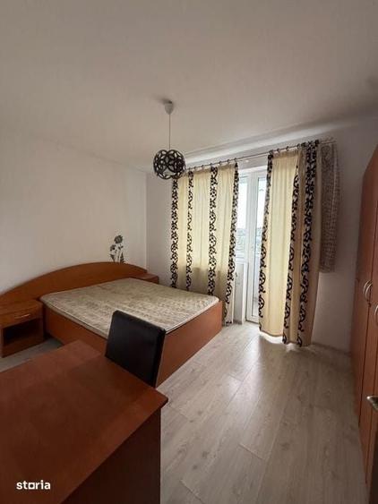 Apartament cu 3 camere in zona Vivo - 1