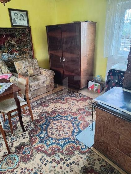 Casă individuală cu 2 camere decomandat cu Canalizare în Exterior Nord