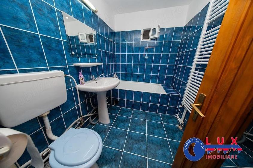 Apartament cu 3 camere decomandat în E3