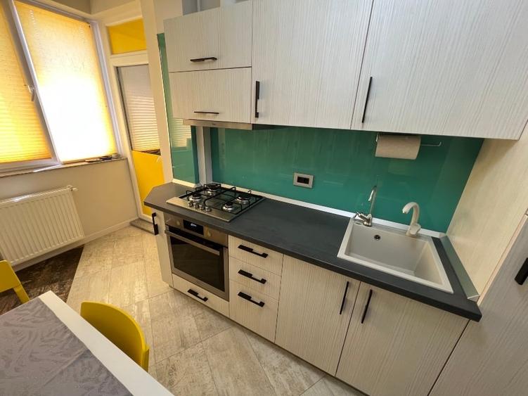 Garsonieră decomandată, mobilată în Tomis Nord