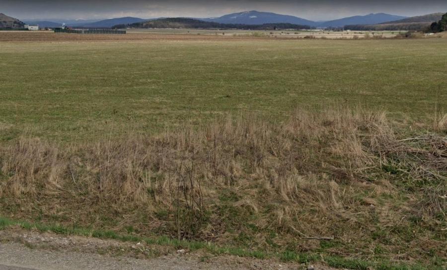 Teren agricol extravilan de 93800 mp, în Bod