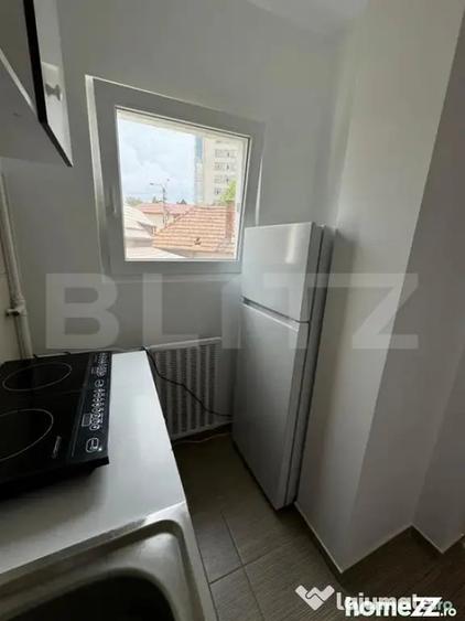 Garsonieră decomandată în Zorilor