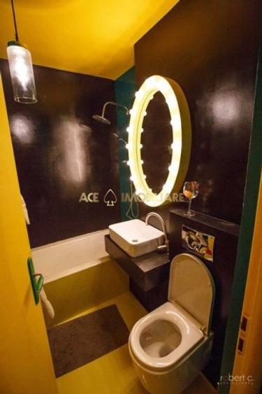 Apartament cu 2 camere semidecomandat, mobilat în 1 Mai