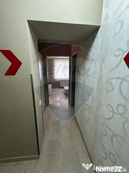 Spațiu comercial, de 42 mp, în Central