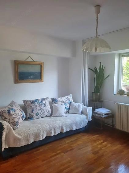 Apartament cu 3 camere decomandat în Ferdinand