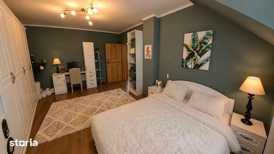 Casă cu 6 camere cu Teren 286 Mp în Central