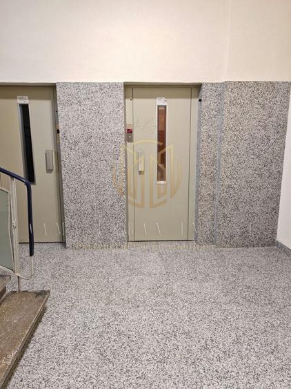 Apartament cu 4 camere decomandat în Dorobanți