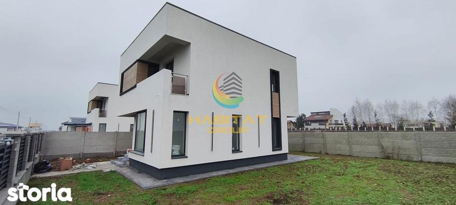 Casă cu 4 camere cu Canalizare în Vidra