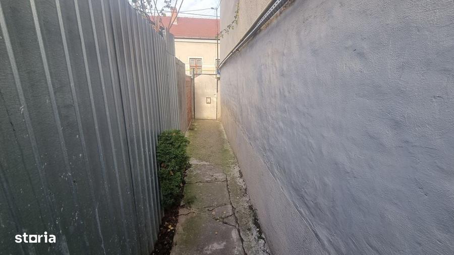 Casă cu 3 camere în Lotus