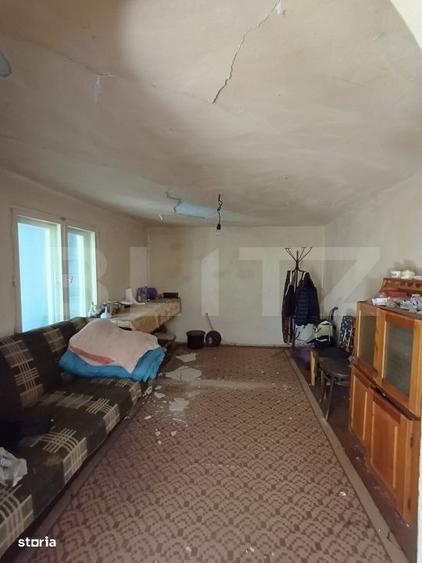 Casă cu 3 camere cu Teren 11508 Mp în Copăceni