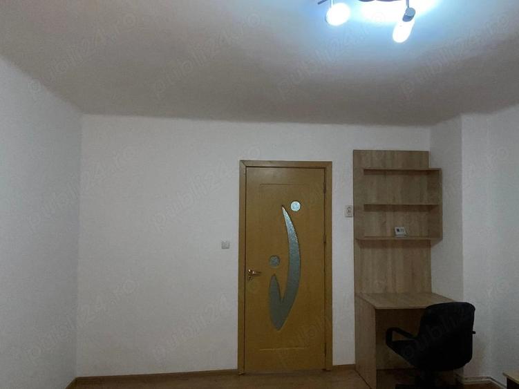 Garsonieră semidecomandată în Sud