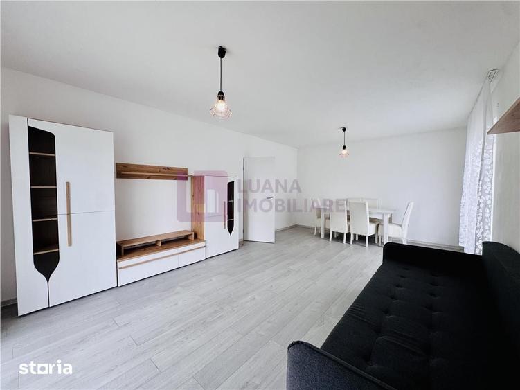 Casă cu 4 camere cu Teren 250 Mp în Roșia