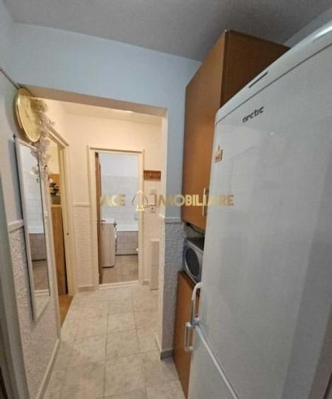 Apartament cu 2 camere decomandat, mobilat în Berceni