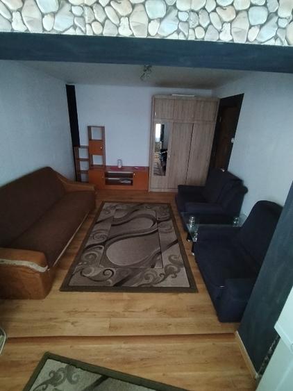 Garsonieră decomandată, mobilată în Central