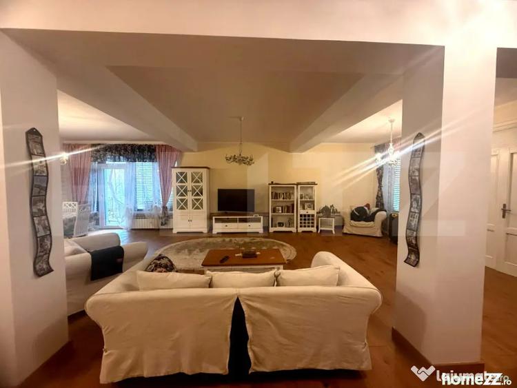 Casă cu 4 camere cu Teren 700 Mp în Central