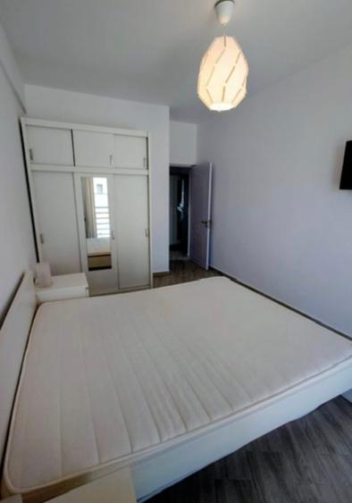 Apartament cu 2 camere decomandat în Mamaia-Sat