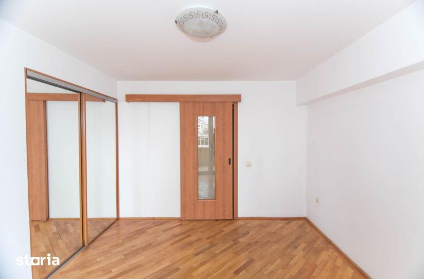 Apartament cu 3 camere în Ultracentral