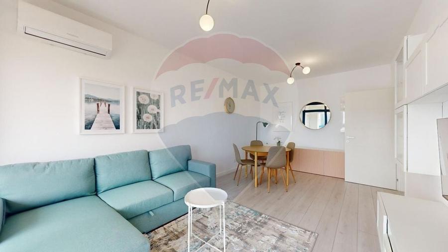 Apartament cu 2 camere decomandat în Central