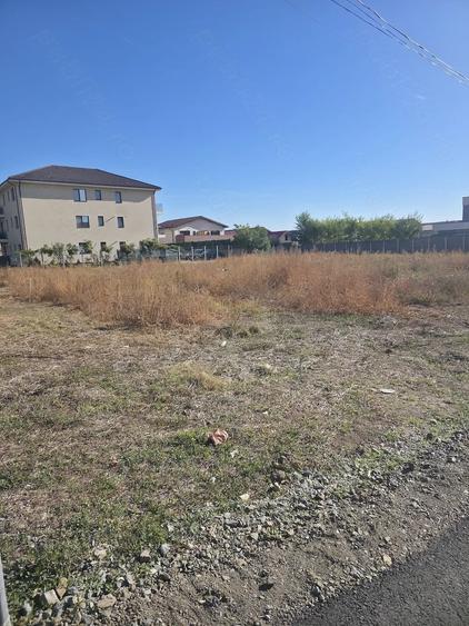 Teren de 2000 mp, în Calea Urseni