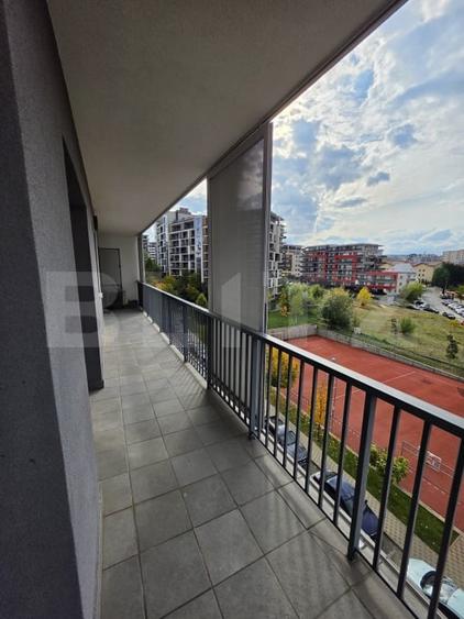 Apartament cu 3 camere semidecomandat, mobilat în Bună Ziua