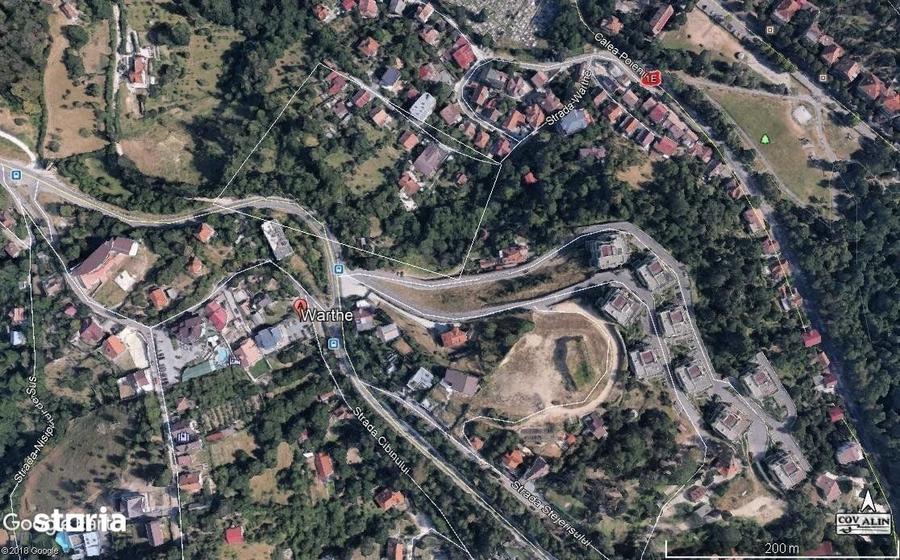 Teren de 2361 mp, în Schei