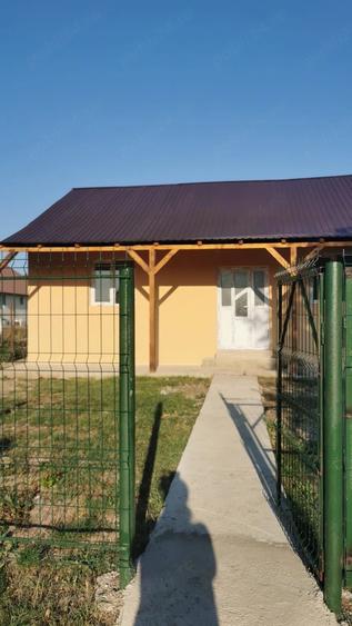 Casă cu Teren 700 Mp în Galbeni (Filipești)