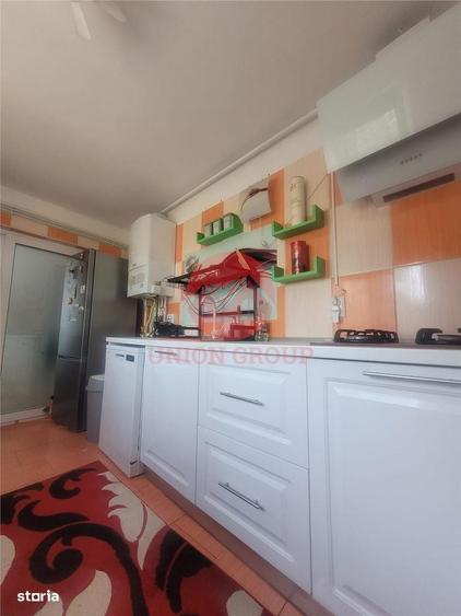 Casă cu 3 camere în Lumina