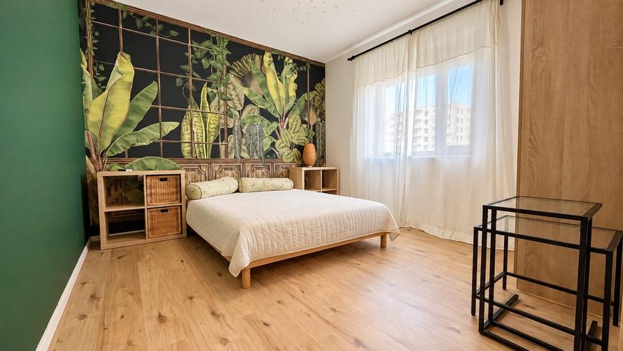 Apartament cu 2 camere semidecomandat, mobilat în DN 1