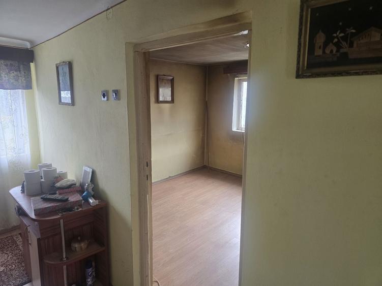 Casă cu 3 camere în Central