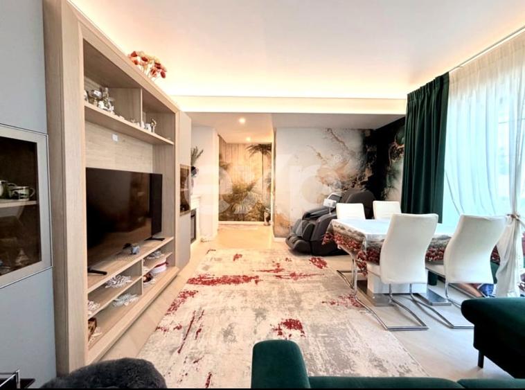 Apartament cu 3 camere decomandat, mobilat în Voluntari