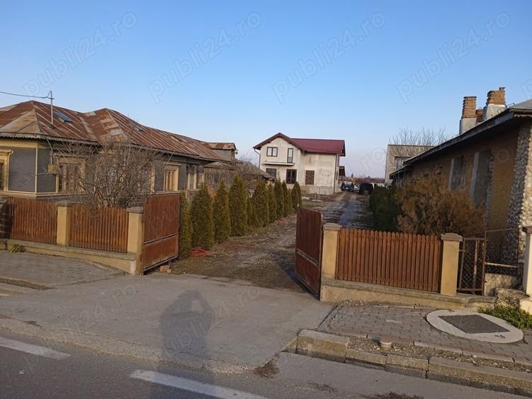 Casă cu 6 camere în Mihai Vodă